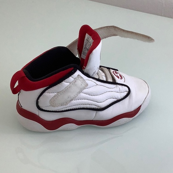 Jordan Pro Strong athletic sneakers size 10C toddler EUC - Picture 9 of 16
